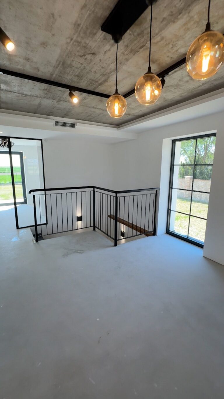 IMG_0959.00_01_10_23.Still004