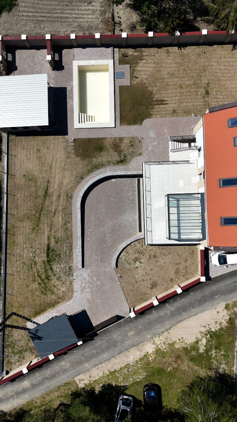 IMG_0959.00_21_50_09.Still018