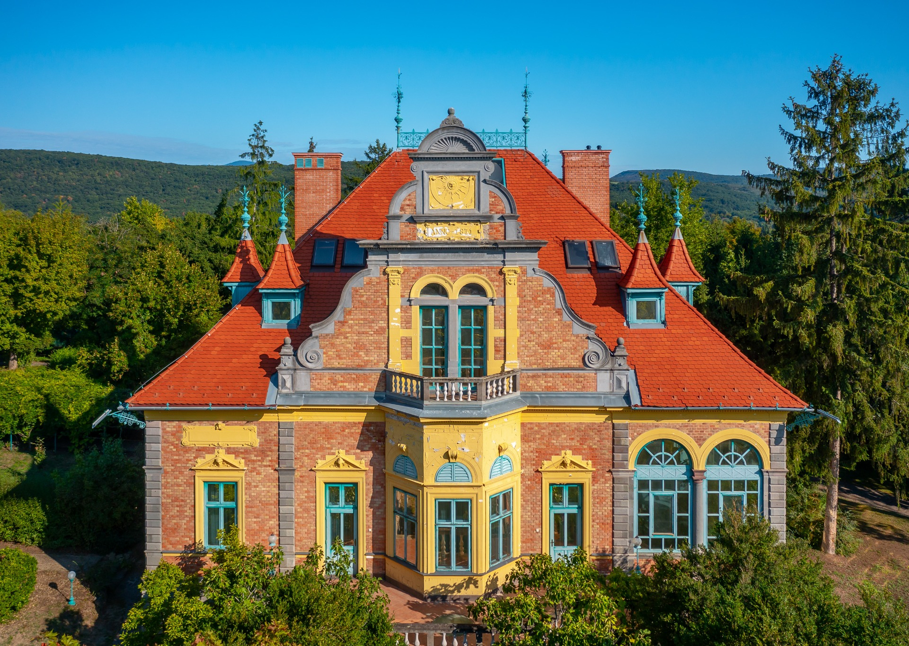 250912_DD_Orom_041_1800x1280